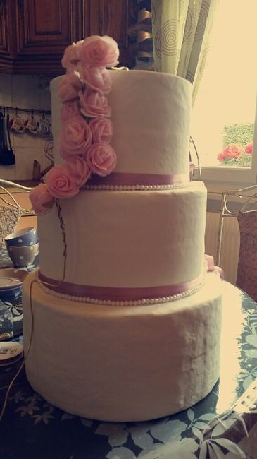 Faux wedding cake - 2