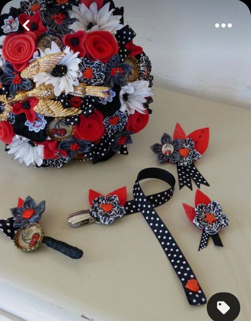 Joli bouquet Rock en rouge et noir. - 3