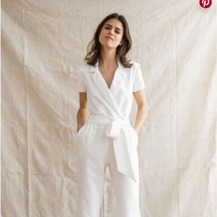 Montrez moi vos tenues (mariage civil) - 1