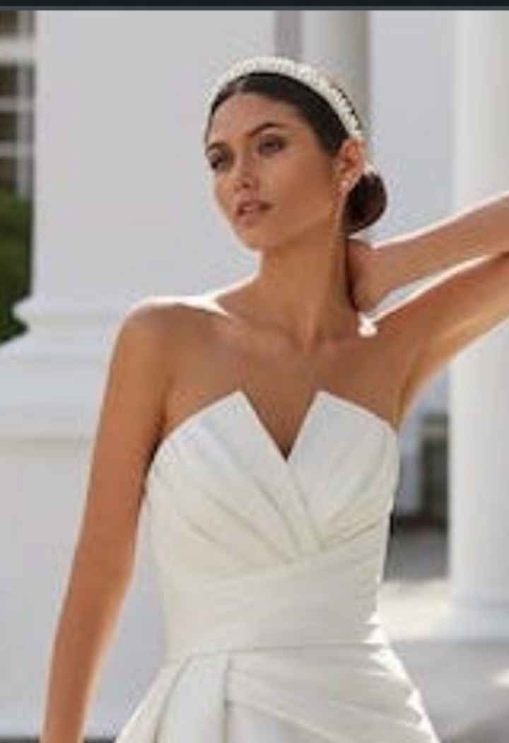Quel décolleté quand on a une poitrine généreuse ? - 9