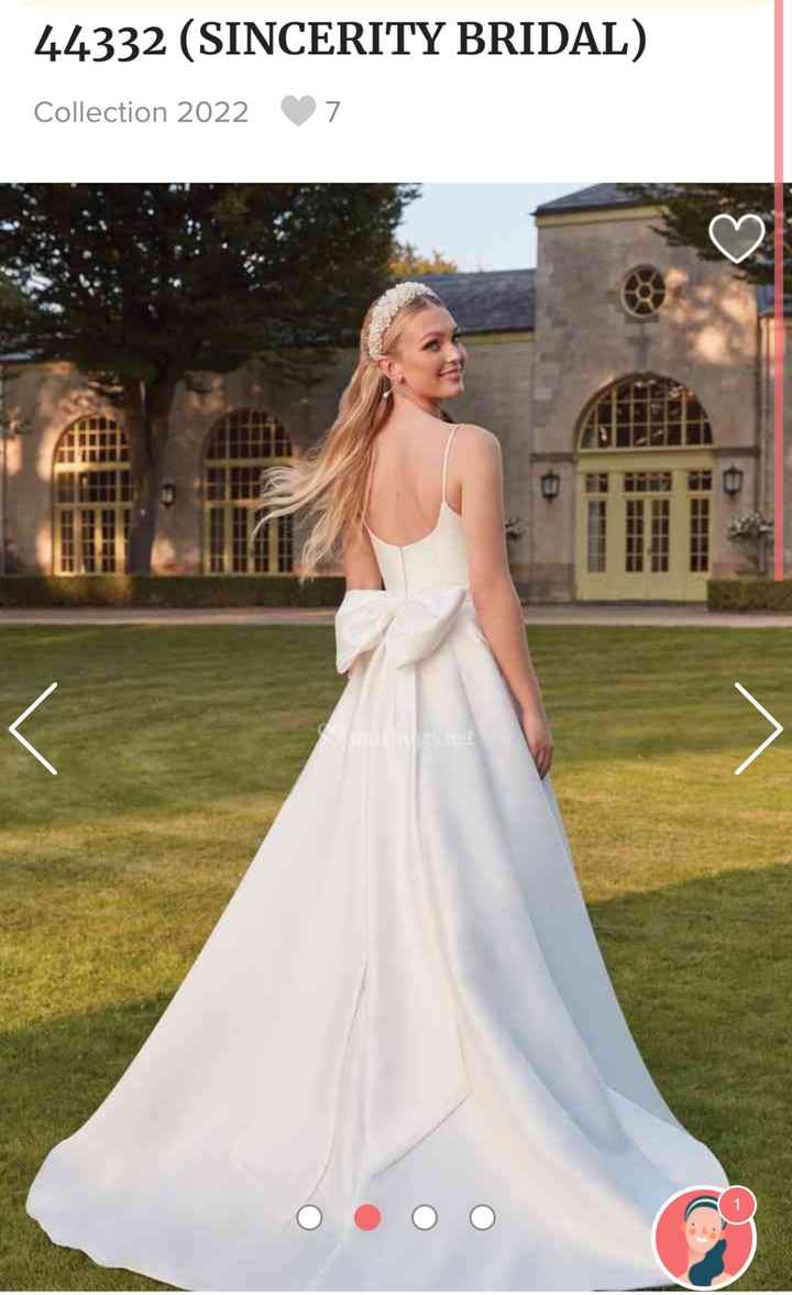Choisis la robe de tes rêves sur notre catalogue 👰 - 2