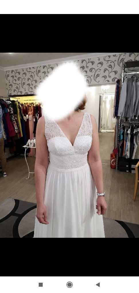 Robe et chaussures - 1