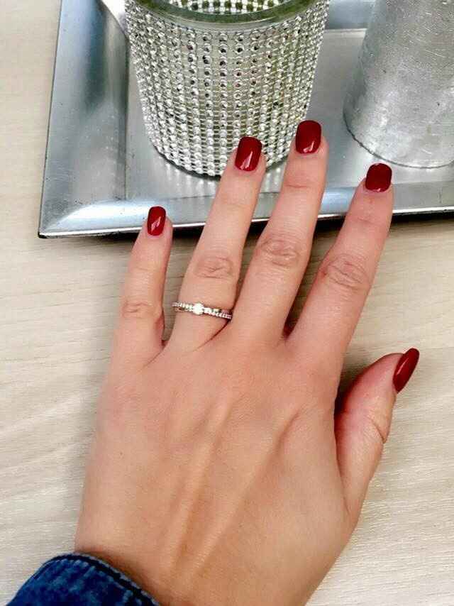 Ma bague de fiançailles, sobre et chic à la fois  