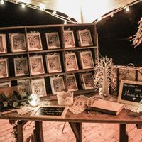 Les cadeaux des invités et l'urne