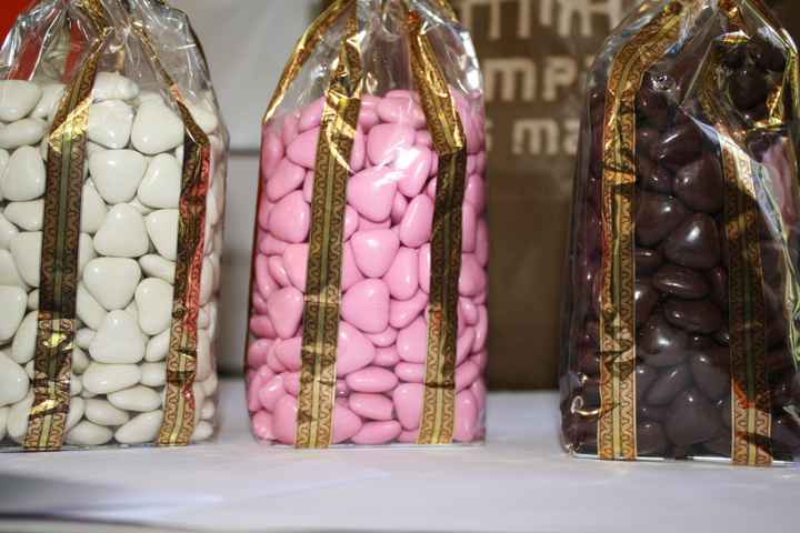 petits coeurs pour les enfants et pour mettre sur les tables