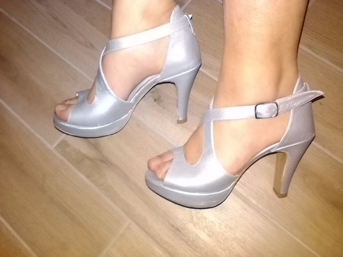 Chaussure spéciale pelouse