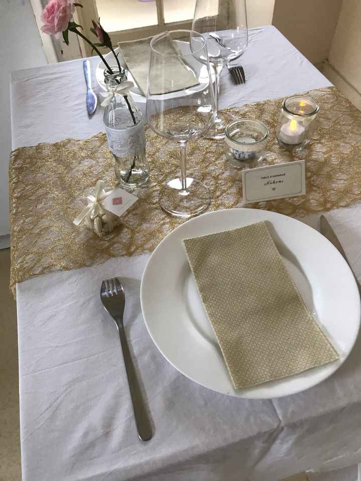 Deuxième essaie table , toujours pas satisfaite . - 2