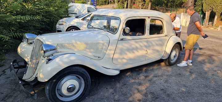 Voiture des mariés