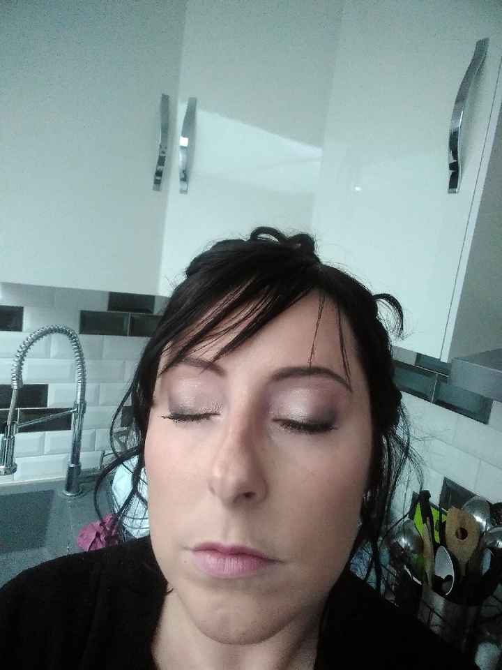 Première retouche et coiffure - 2