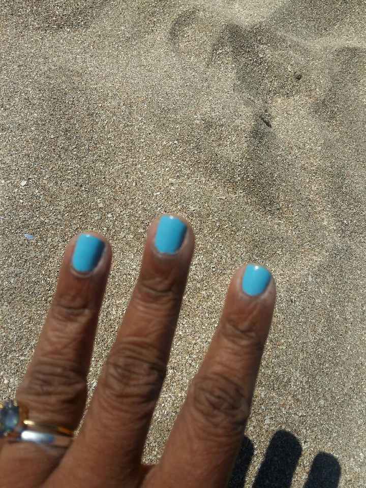 Quel type de couleur adoptez-vous pour vos ongles en Eté ?💅 - 1