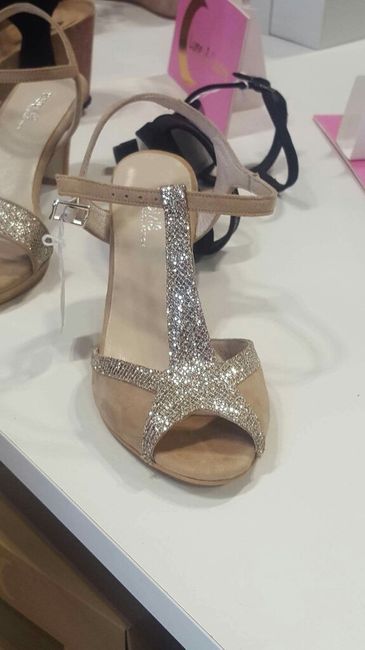 Sos chaussures!? - 2