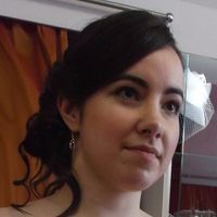 coiffure presque de face