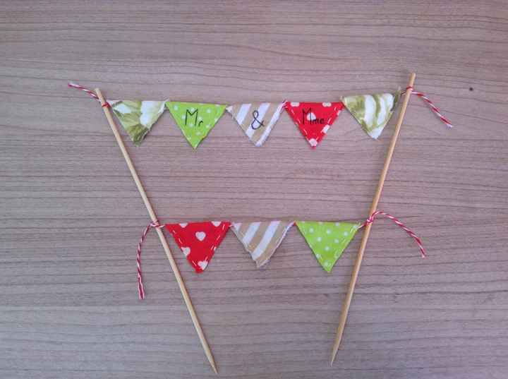cake topper