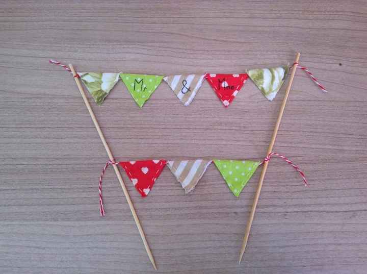 cake topper