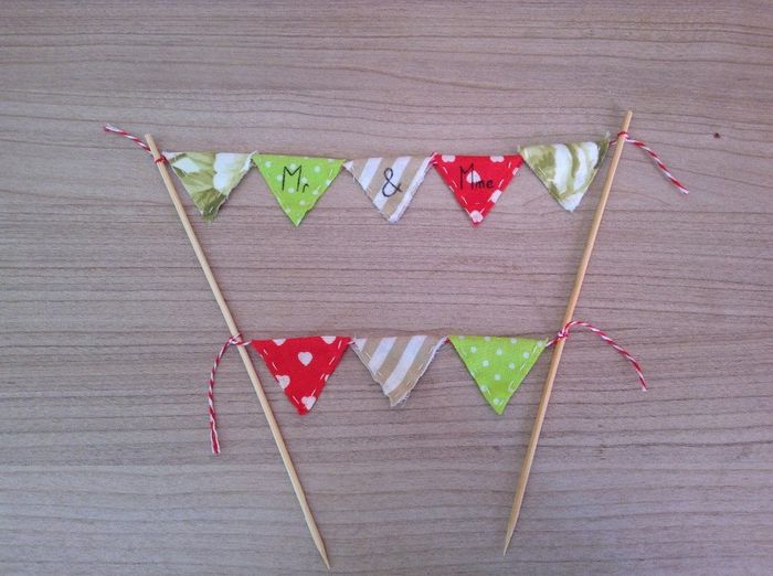 cake topper