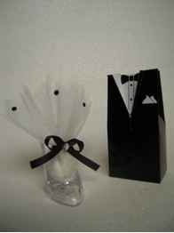 Boite a dragées originale pour mariage en noir et blanc - thème cendrillon