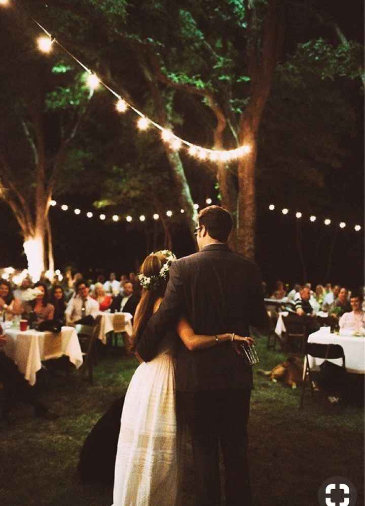 Mariage ou une partie de soirée en extérieur - 2