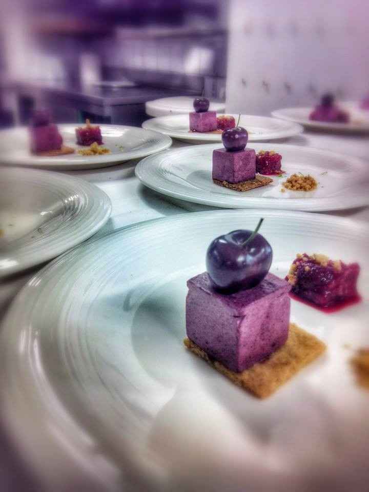 mousse cerise surprise