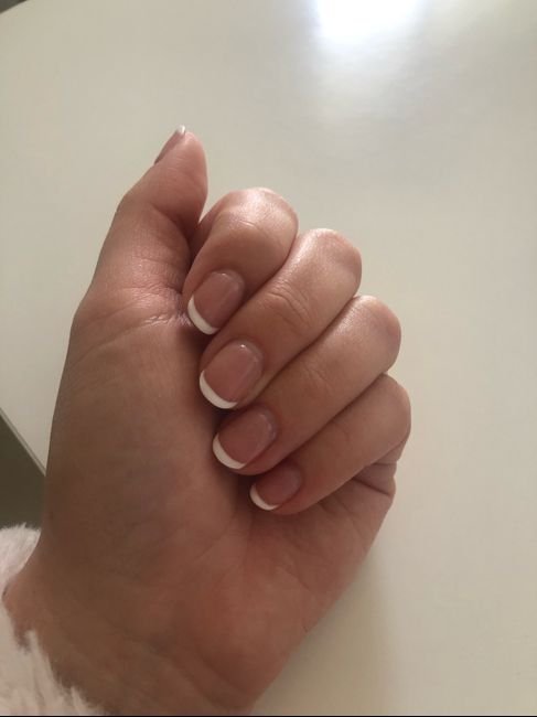 Manucure: gel/semi-permanent? 💅🏼 - 1