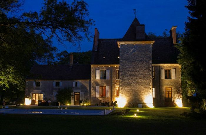 Lieu trouvé !! petit château de cendrillon dans la nièvre - 4