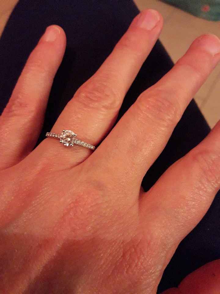 Montrez-moi votre bague de fiançailles ! - 1