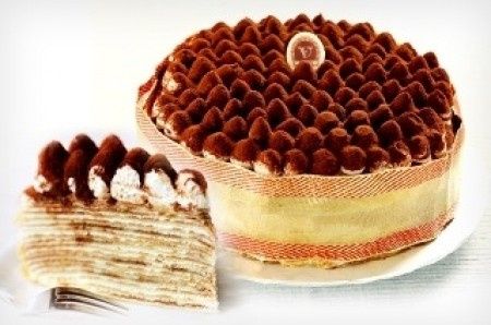 crêpe cake