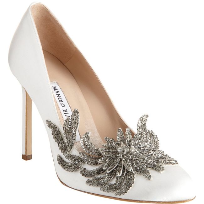 chaussures Manolo Blahnik (what else)