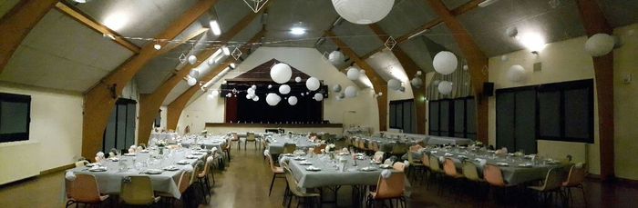 Mariage dans une salle des fêtes, pour ou contre? - 4