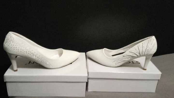 Montrez moi vos chaussures - 1