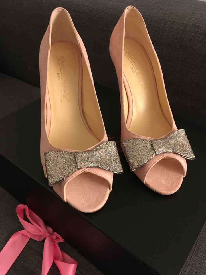 Chaussures - 1