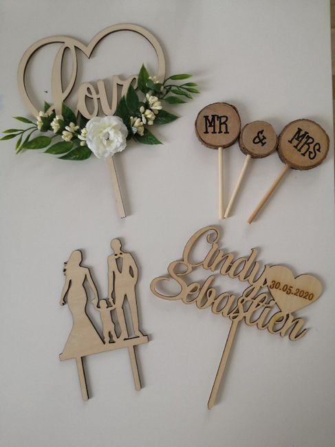 Dernier cake topper 2