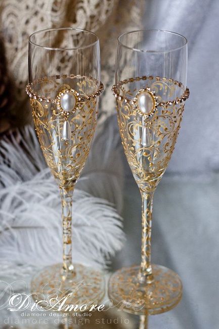 Coupes de champagne des mariés. - 9
