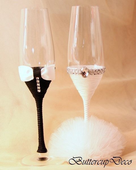 Coupes de champagne des mariés. - 11