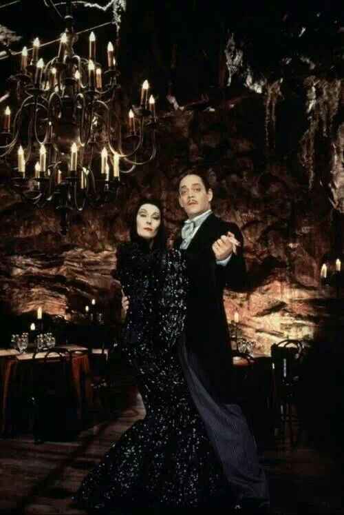 Mariage de morticia et gomez Addams - 25
