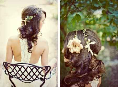 Coiffure avec fleurs