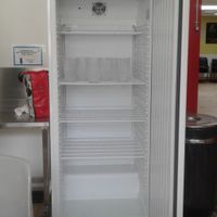 voila le frigo danas ma salle 
