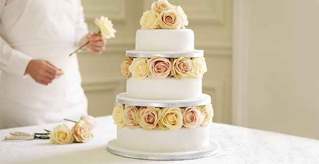 Weeding cake