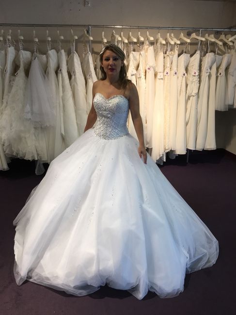 Essaye robe de mariée hésitation - 2