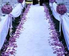 l'entrée de l'église