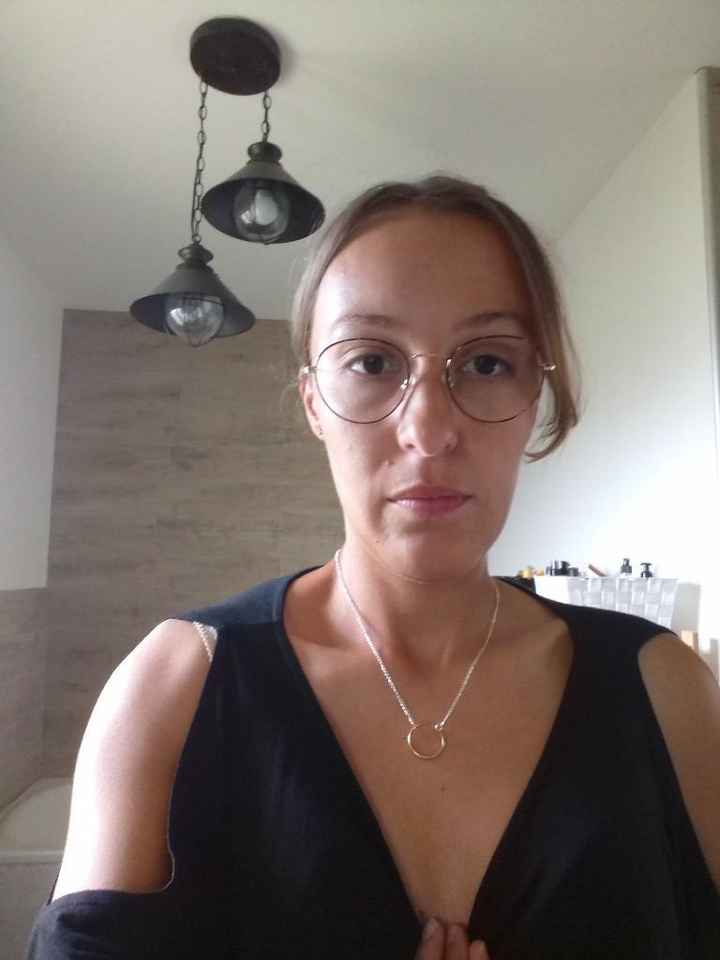 2 points d'attache (dsl pour la tête de déterrée^^)