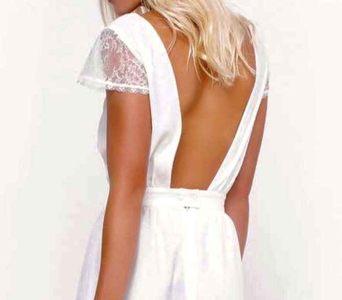 Robe dos nu
