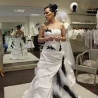 ROBE COIFFURE MAQUILLAGE