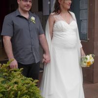 enceinte de 6mois 1/2 a notre mariage le 14 mai dernier