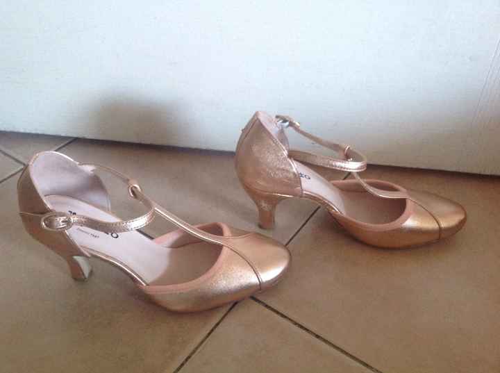 Chaussure rose argent poudré
