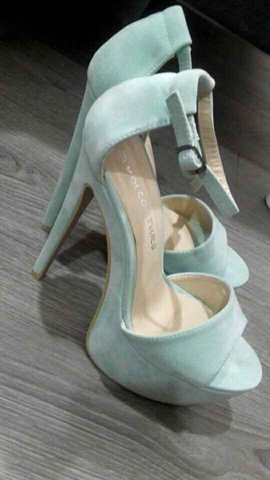 Comment sont vos chaussures - 1