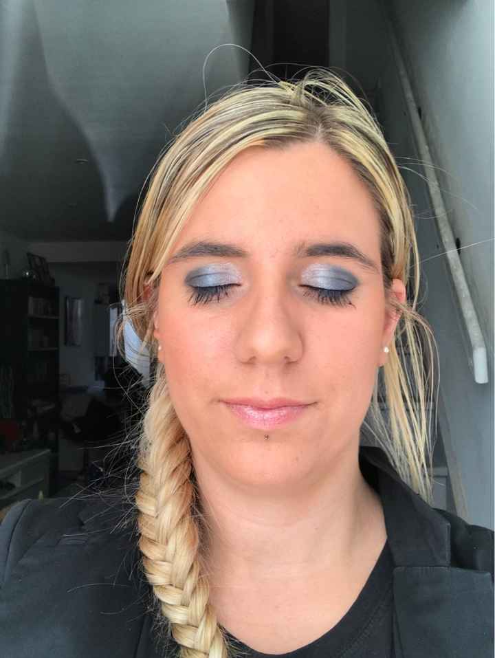 Troisieme essaie maquillage - 2