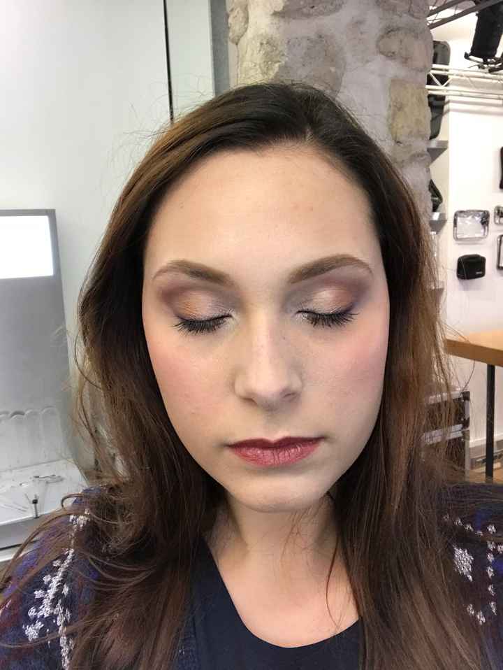 Qui se maquillera elle même ? - 1