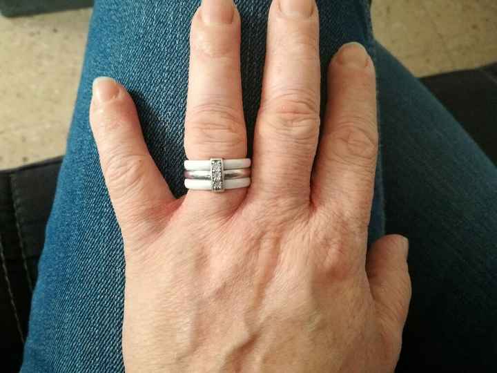 Avez-vous publié une photo de votre bague de fiançailles ? - 1