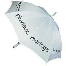 Le parapluie pour les mariage sous la pluie ! qui y a songé ? - 1