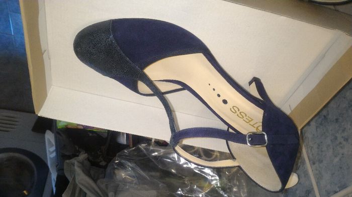Avis couleur chaussures - 1